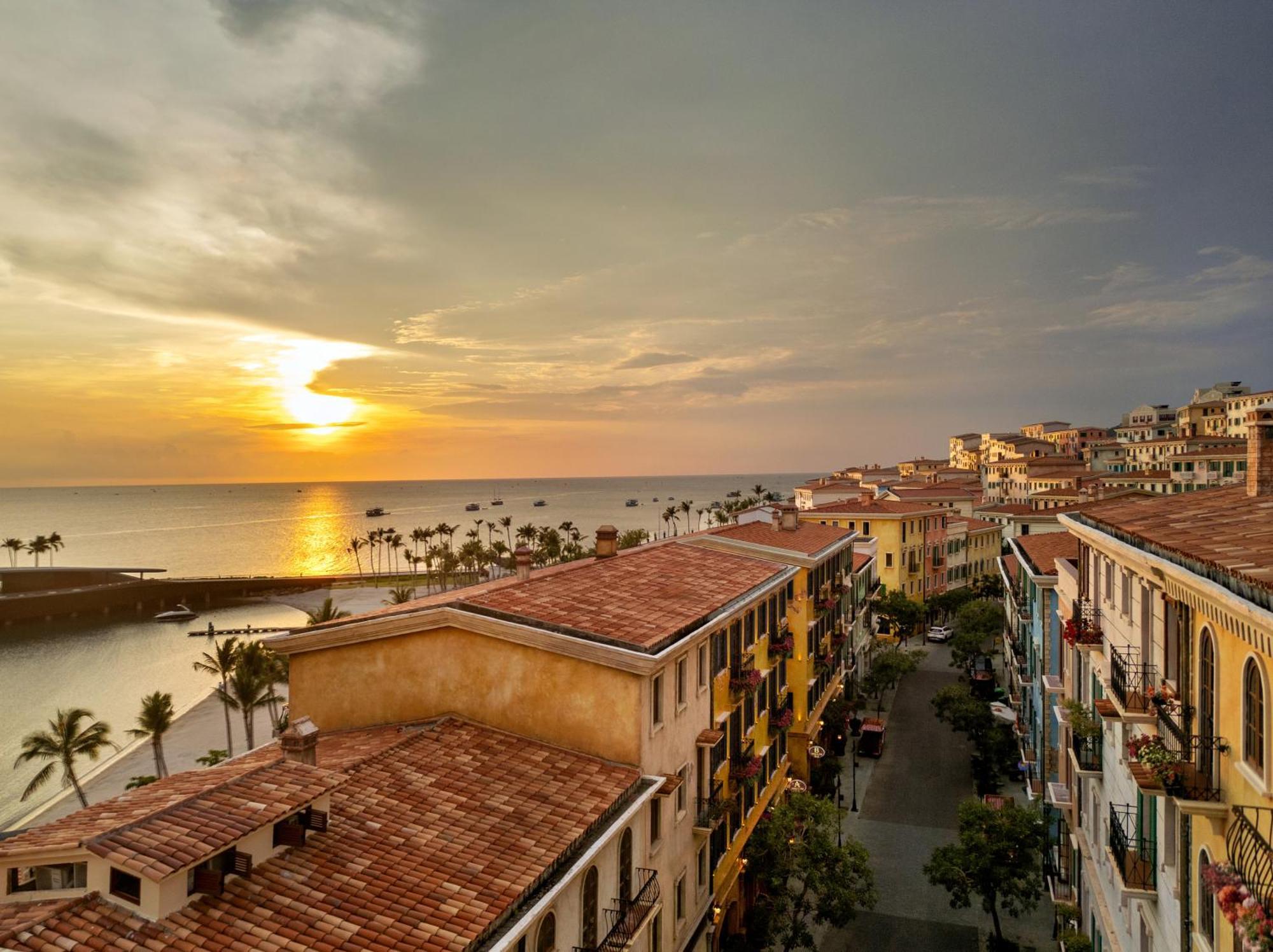 Venice Hotel Phu Quoc - Free Airport Shuttle & Sunset Town Tour Exteriör bild